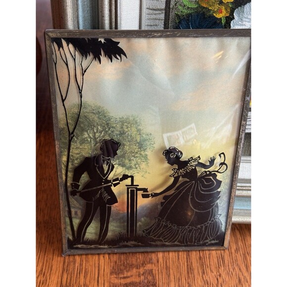Silhouette Picture Metal Frame Convex Glass Courting Couple at Water Well 8x6 - Picture 1 of 5
